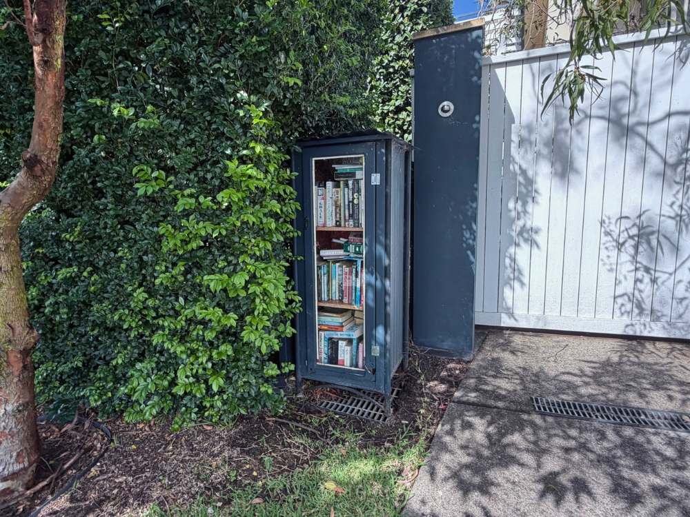Longueville street library on Dettmann Avenue