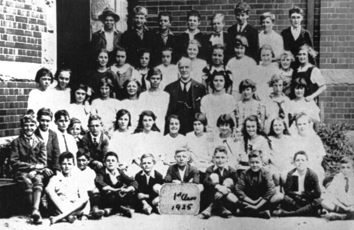 1925ClassLeemonLHP2744